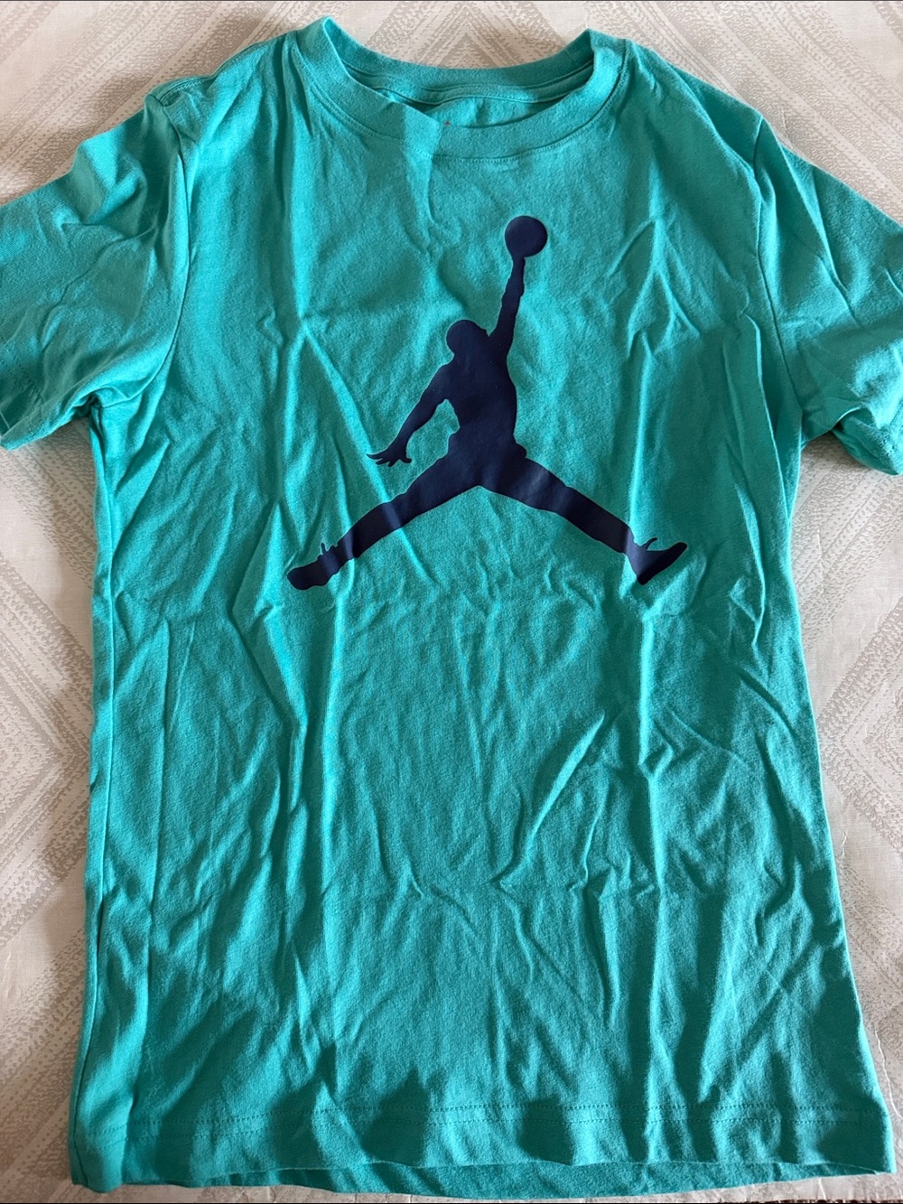 Jordan Boys Teal Graphic T-Shirt Jumpman Logo Short Sleeve Size Medium